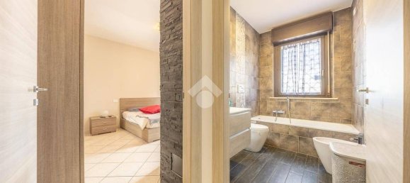 Apartamento T2 em Rome, Italy N.º 283111 13