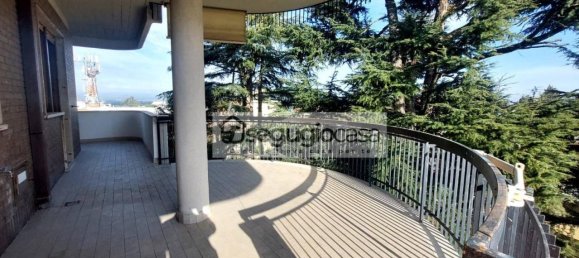 3 rooms Apartment in Rome, Italy No. 36014 24
