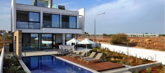 6-salle Villa à Larnaca, Cyprus No. 24137 2