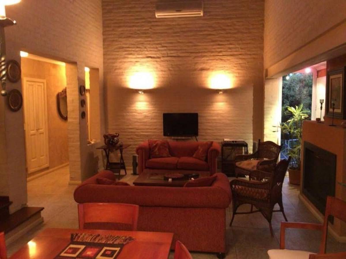 3 Schlafzimmer Haus in Pilar, Argentina, Nr. 89700