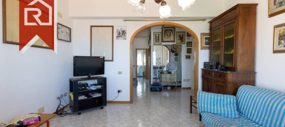 2 bedrooms Apartment in Rosignano Marittimo, Italy No. 307928 9
