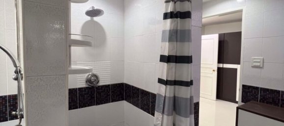 Кондоминиум  с 3 спальнями в Клонг Тоэй, Таиланд № 4747 14