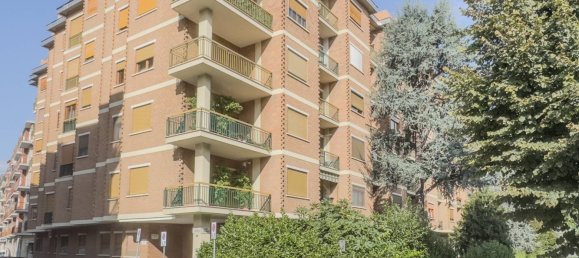 4 bedrooms Apartment in Rivoli, Italy No. 109740 19