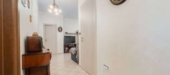 4 bedrooms Apartment in Rivoli, Italy No. 109740 11