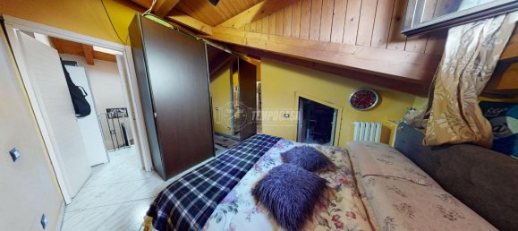 3 rooms Duplex in Cadorago, Italy No. 2104 16