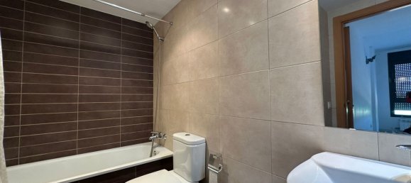 3 غرف نوم شقة في Lleida, Spain رقم 181370 3