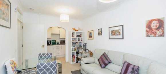 1 bedroom Apartment in Bushey, United Kingdom No. 6254 15