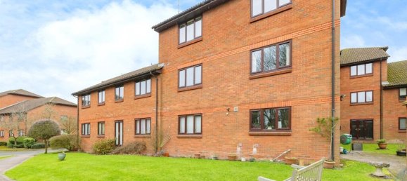 1 bedroom Apartment in Bushey, United Kingdom No. 6254 13