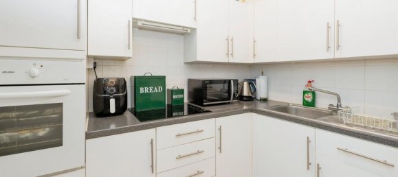 1 bedroom Apartment in Bushey, United Kingdom No. 6254 2