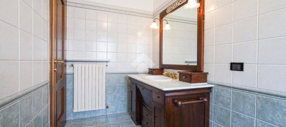 Apartamento de 3 dormitorios en Ponte San Pietro, Italy No. 266544 23