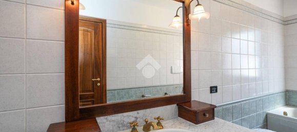 Apartamento de 3 dormitorios en Ponte San Pietro, Italy No. 266544 21