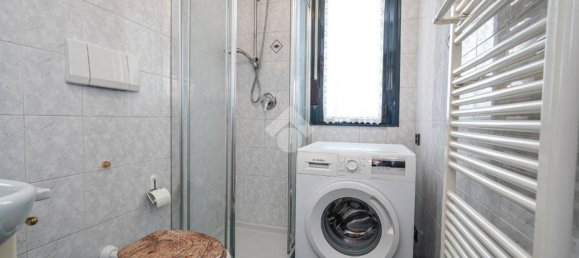 Apartamento de 3 dormitorios en Ponte San Pietro, Italy No. 266544 31