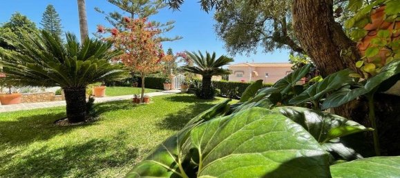 5 bedrooms Villa in Mutxamel, Spain No. 37898 11