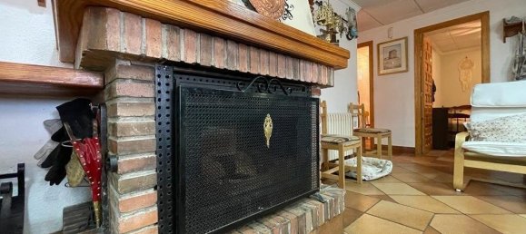 5 bedrooms Villa in Mutxamel, Spain No. 37898 24