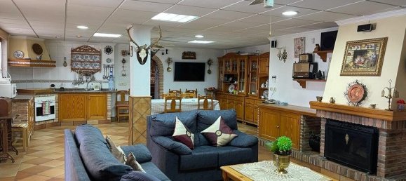 5 bedrooms Villa in Mutxamel, Spain No. 37898 20