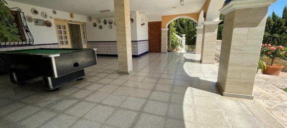 5 bedrooms Villa in Mutxamel, Spain No. 37898 19