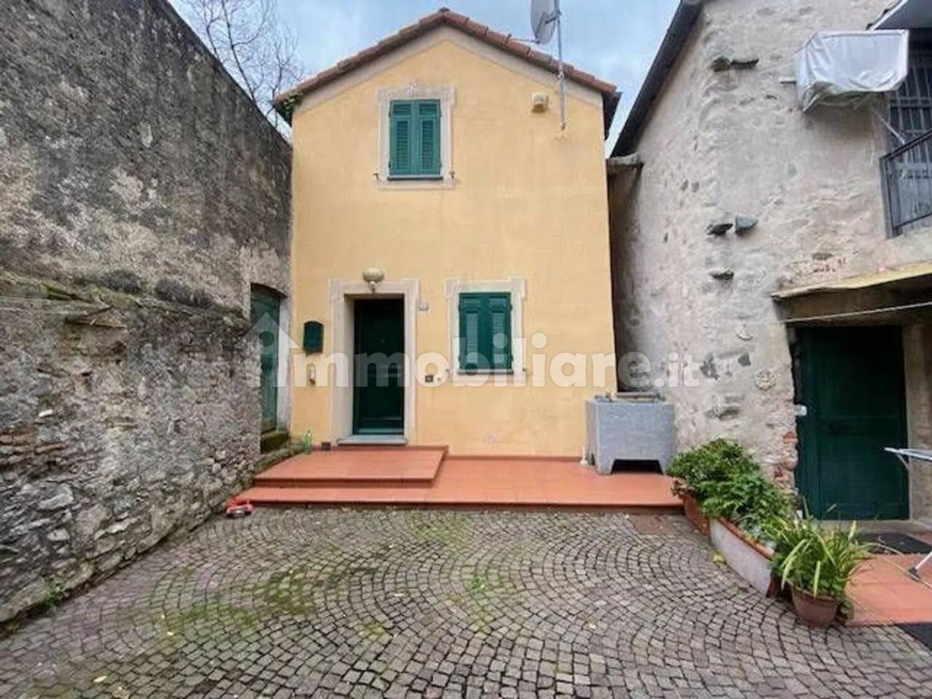 3 chambres Maison à Albisola Superiore, Italy No. 286469