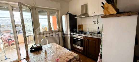 Квартира с 3 спальнями в Рим, Италия № 349141 12