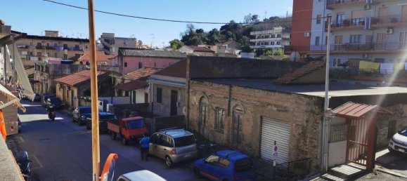 2 bedrooms House in Messina, Italy No. 25939 8