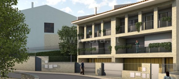 213m² Land in Oeiras, Portugal No. 142404 4