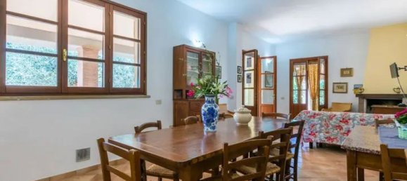 Отель, гостиница 350м² в Чечина, Италия № 326765 32