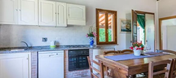 Отель, гостиница 350м² в Чечина, Италия № 326765 9