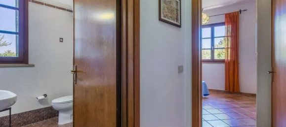 Отель, гостиница 350м² в Чечина, Италия № 326765 47