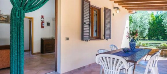 Отель, гостиница 350м² в Чечина, Италия № 326765 3