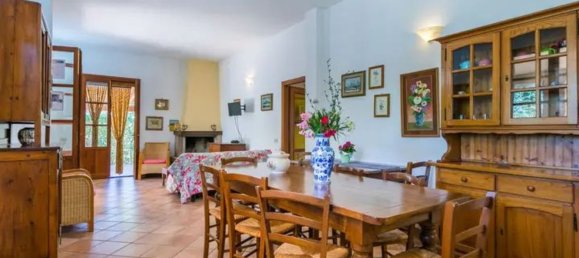 Отель, гостиница 350м² в Чечина, Италия № 326765 31