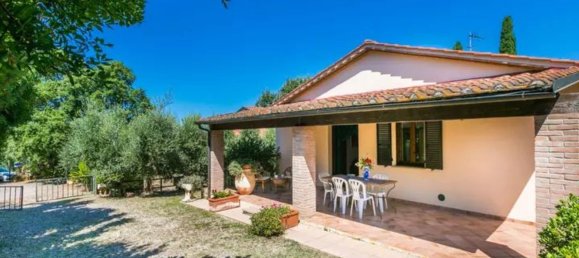 Отель, гостиница 350м² в Чечина, Италия № 326765 21