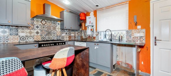 Maison à Bradford, United Kingdom No. 2210 5