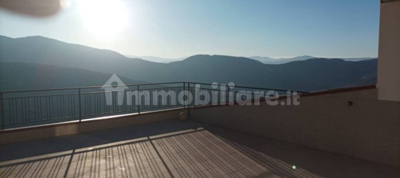 3 Schlafzimmer Wohnung in Pietrapertosa, Italy, Nr. 29789 7