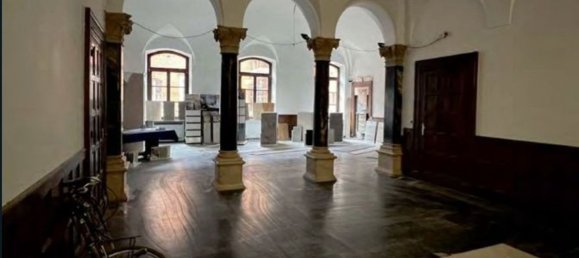 3-salle Appartement à Turin, Italy No. 50187 10