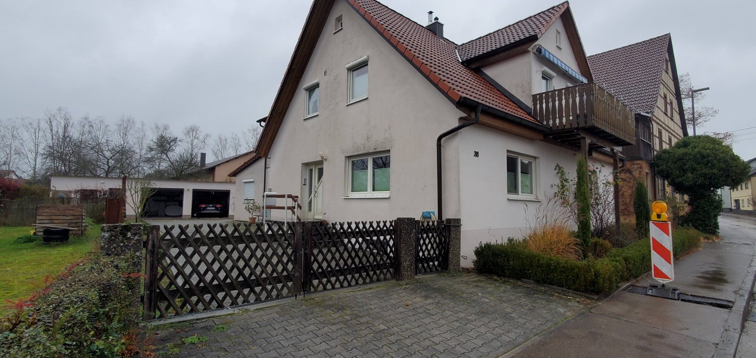 6 rooms House in Ostalbkreis, Germany No. 217639