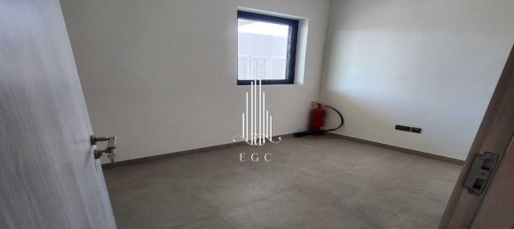 4 bedrooms Villa in Yas Island, UAE No. 44393 17