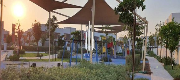 4 bedrooms Villa in Yas Island, UAE No. 44393 30