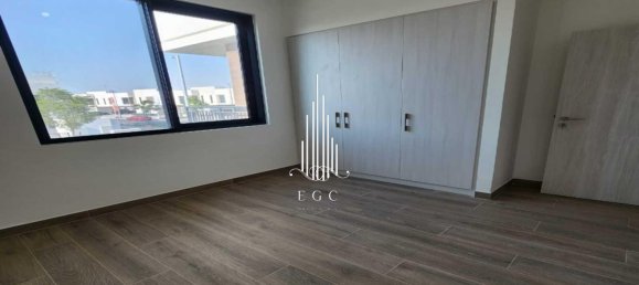 4 bedrooms Villa in Yas Island, UAE No. 44393 16