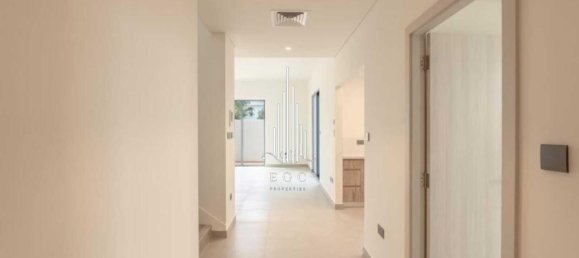 4 bedrooms Villa in Yas Island, UAE No. 44393 2