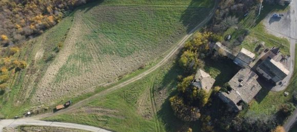 Casa de 8 divisões em Castelvetro di Modena, Italy N.º 153452 16