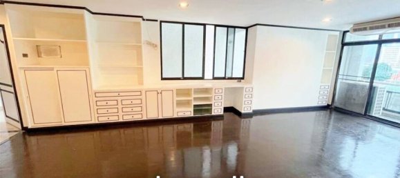 2 bedrooms Condo in Bangkok, Thailand No. 16612 4