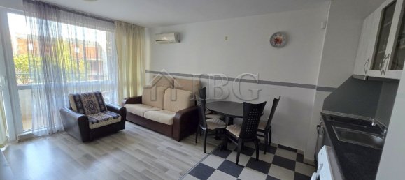 2 bedrooms Apartment in Sveti Vlas, Bulgaria No. 1077 2