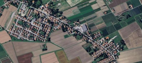 2 rooms Apartment in Argenta, Italy No. 25090 29