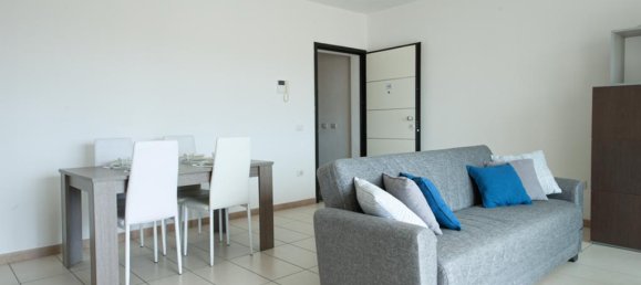 3 rooms Apartment in Olbia, Italy No. 235531 3