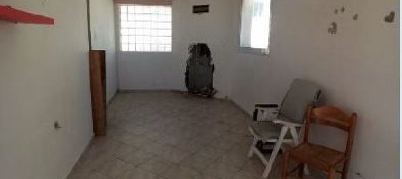 3 Schlafzimmer Büro in Piraeus, Greece, Nr. 2700 4