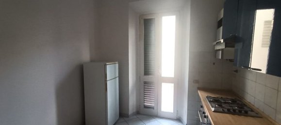 3-Zimmer Wohnung in Prato, Italy, Nr. 282445 4
