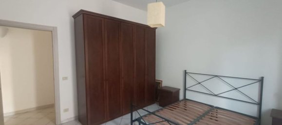 3-Zimmer Wohnung in Prato, Italy, Nr. 282445 8