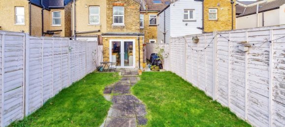 3 غرف نوم منزل في Croydon, United Kingdom رقم 7982 9