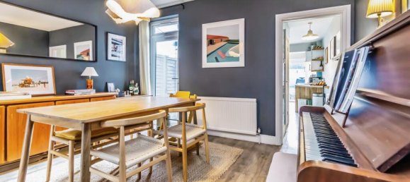 3 غرف نوم منزل في Croydon, United Kingdom رقم 7982 28