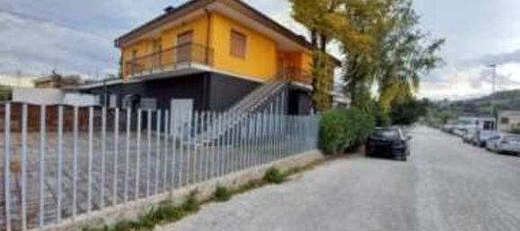 9 bedrooms Apartment in Sant'Angelo in Vado, Italy No. 333078 2