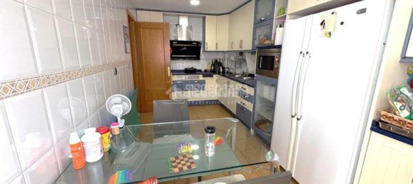 Квартира с 4 спальнями в Парла, Испания № 171962 11